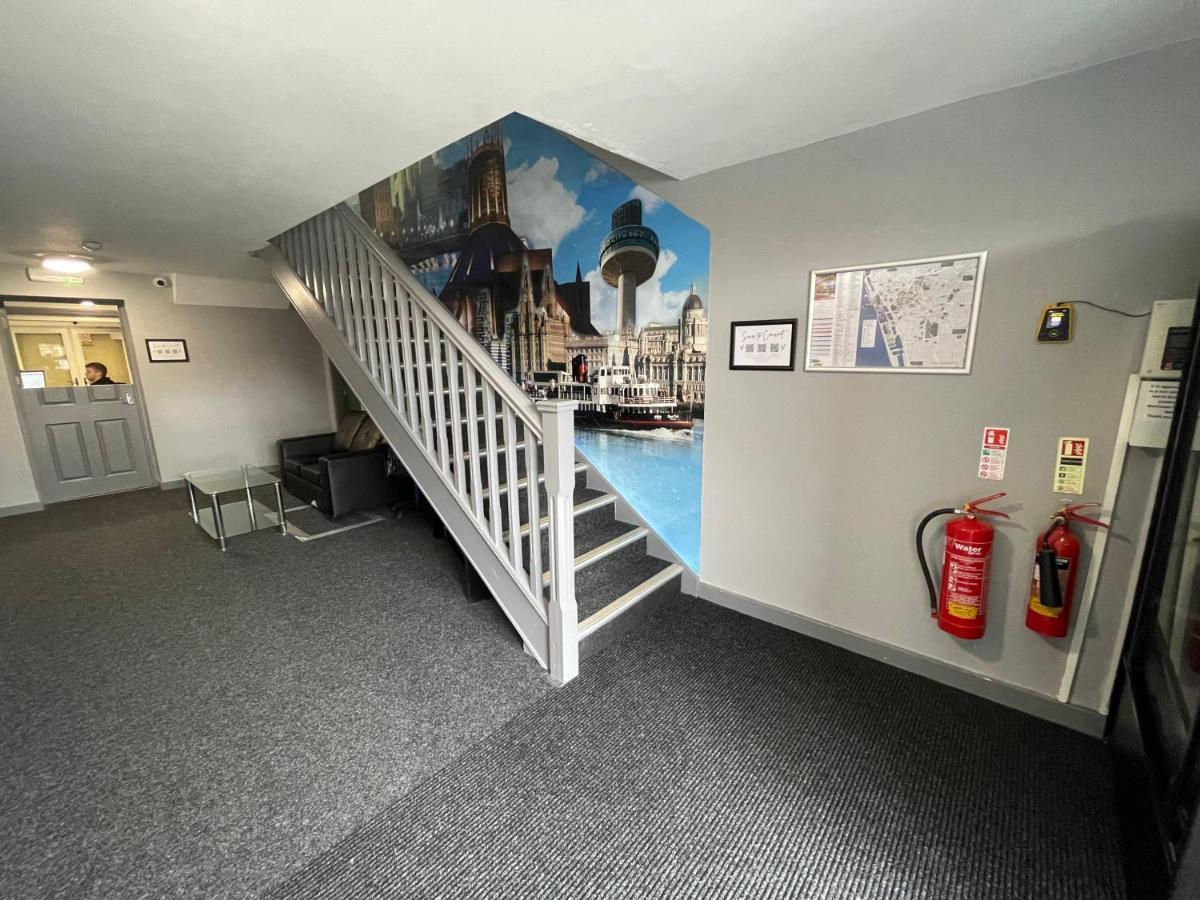 Apartment Hosted By Ryan - 2 Bedroom Liverpool